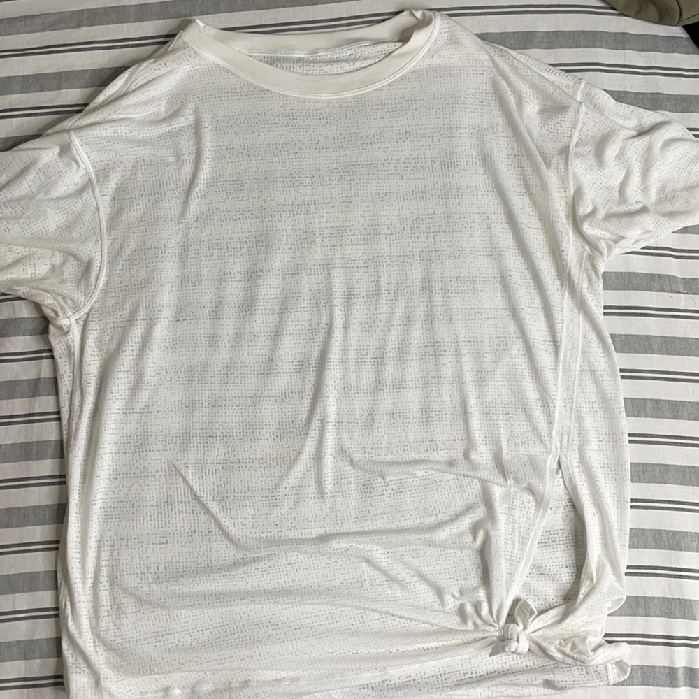 Sheer bottom tie short sleeve